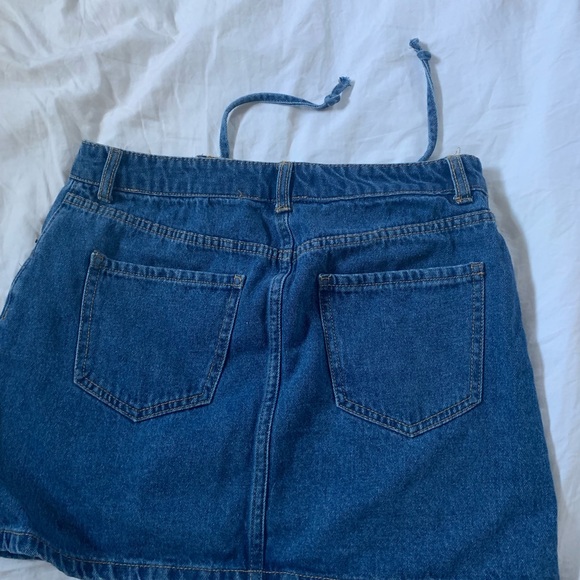 denim skirt - Picture 2 of 3